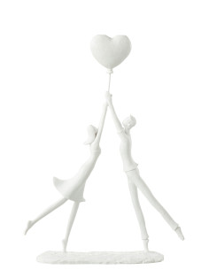 PAREJA CON GLOBO CORAZON