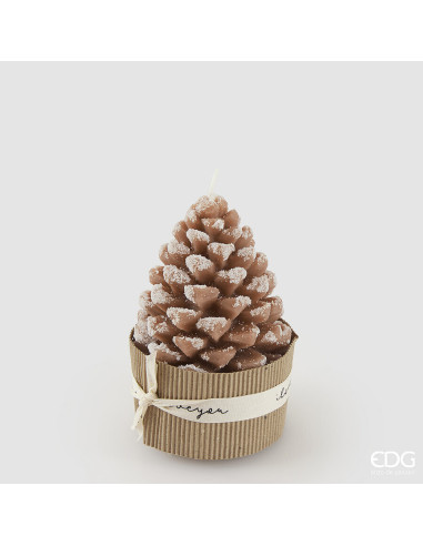 VELA PIÑA AVELLANA Ø8x12.5 cm